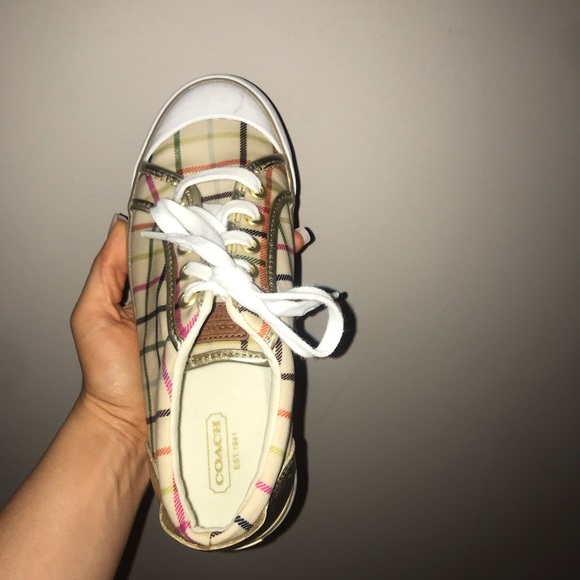 Coach Sneakers Size 7B - Picture 8 of 8